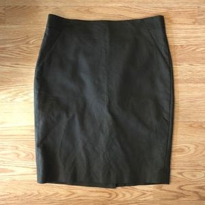 Pencil skirt